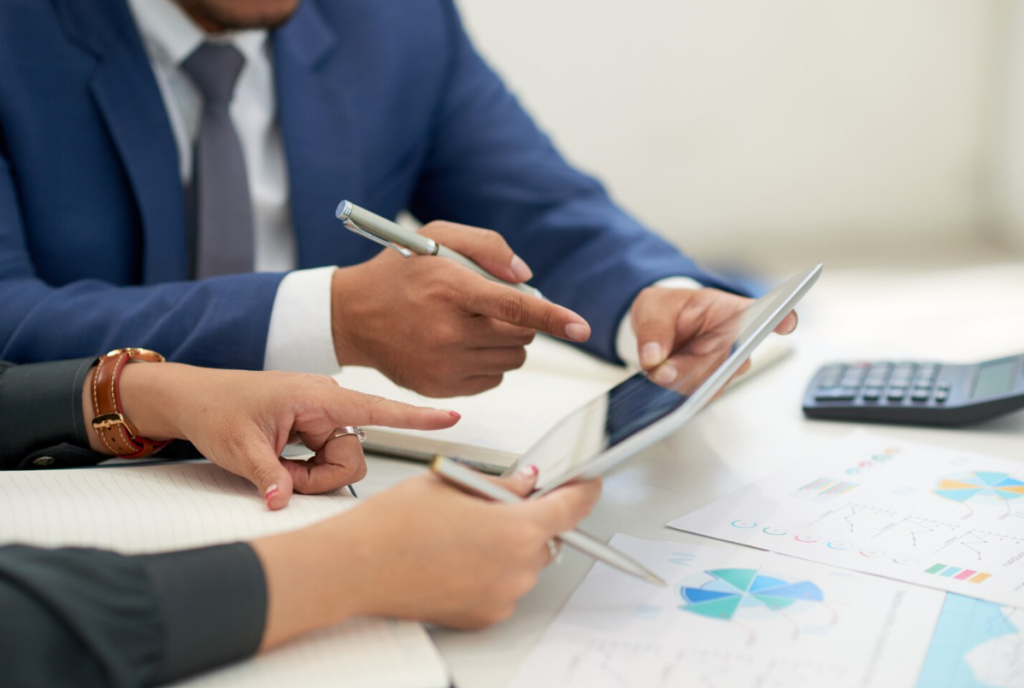 How to Get the Right Financial Advice at the Right Time
